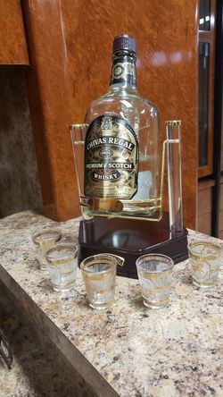 Scotch Whiskey refillable[Empty)stand holder+5 glass whiskey shots