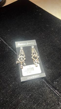 Earring jewelry