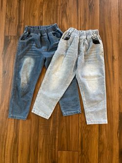 Boys 4/5 T jeans and sweater bundle
