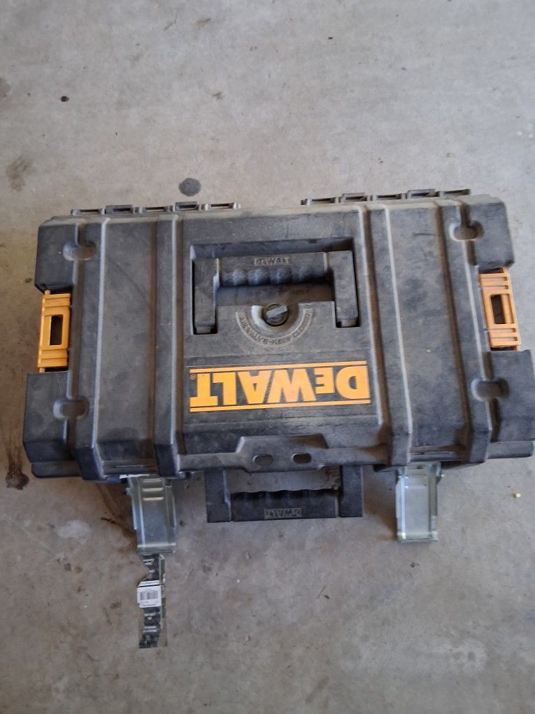 Dewalt Case