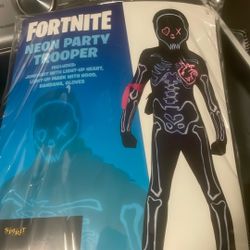 Neon party trooper Fortnite