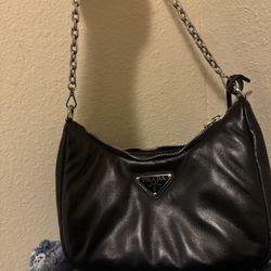 Prada Leather Re-edition Handbag 