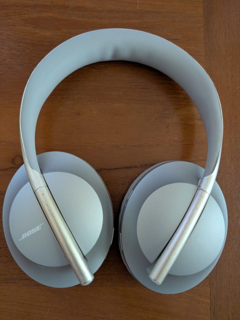 Bose 700 Headphone