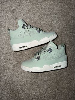 Jordan 4 Seafoam sail