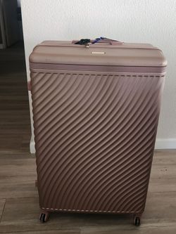 International suitcase 21"x33"x12"