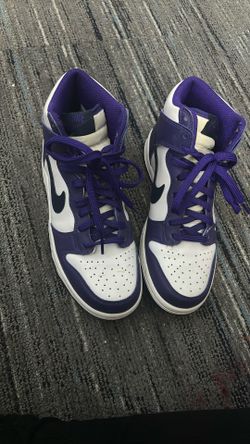 Size 5.5 Y , Worn once, no creases, will negotiate the price
