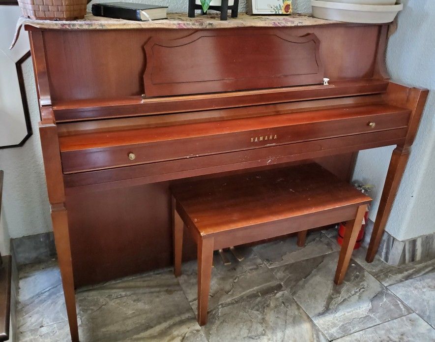 Yamaha Clavinova Piano
