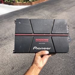 1000 Watt Amp