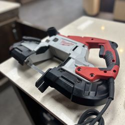 Milwaukee Band Saw