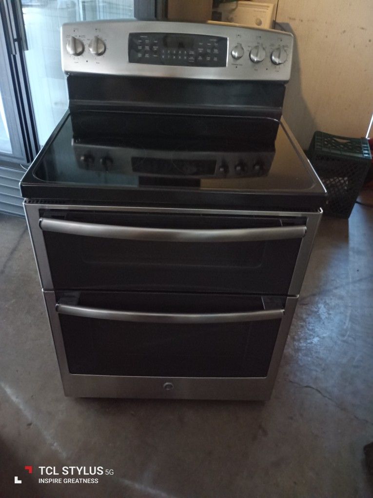 Stove Electric GE Everything Is And Good Working Condition 3 Months Warranty Delivery And Install