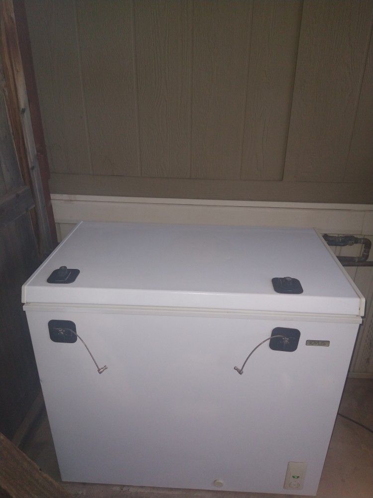 Deep Freezer