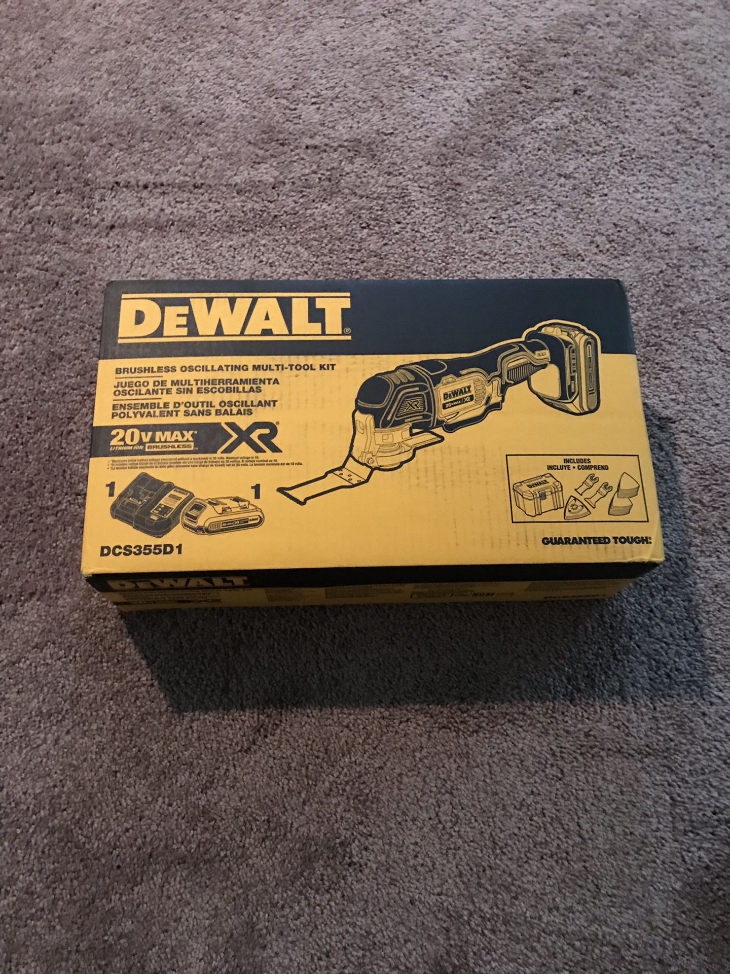 Brand New Dewalt 20V Max XR 28 piece Cordless Multi-tool