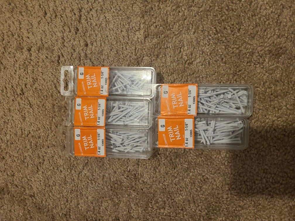 Trim Nail 1-1/4 Aluminum 1.4oz