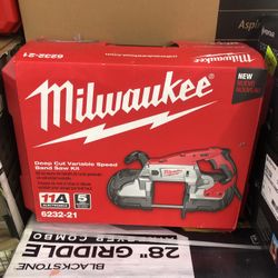 Milwaukee Band Saw Kit