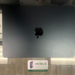 2022 MacBook Air M2 13” 8gb 256 HD (90 Day Same As Cash Financing Available)