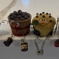 Whimsical Fruit & Jam Kitchen Decor Set – Shelf Sitters (8 Pieces)