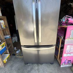 Whirlpool Refrigerator 