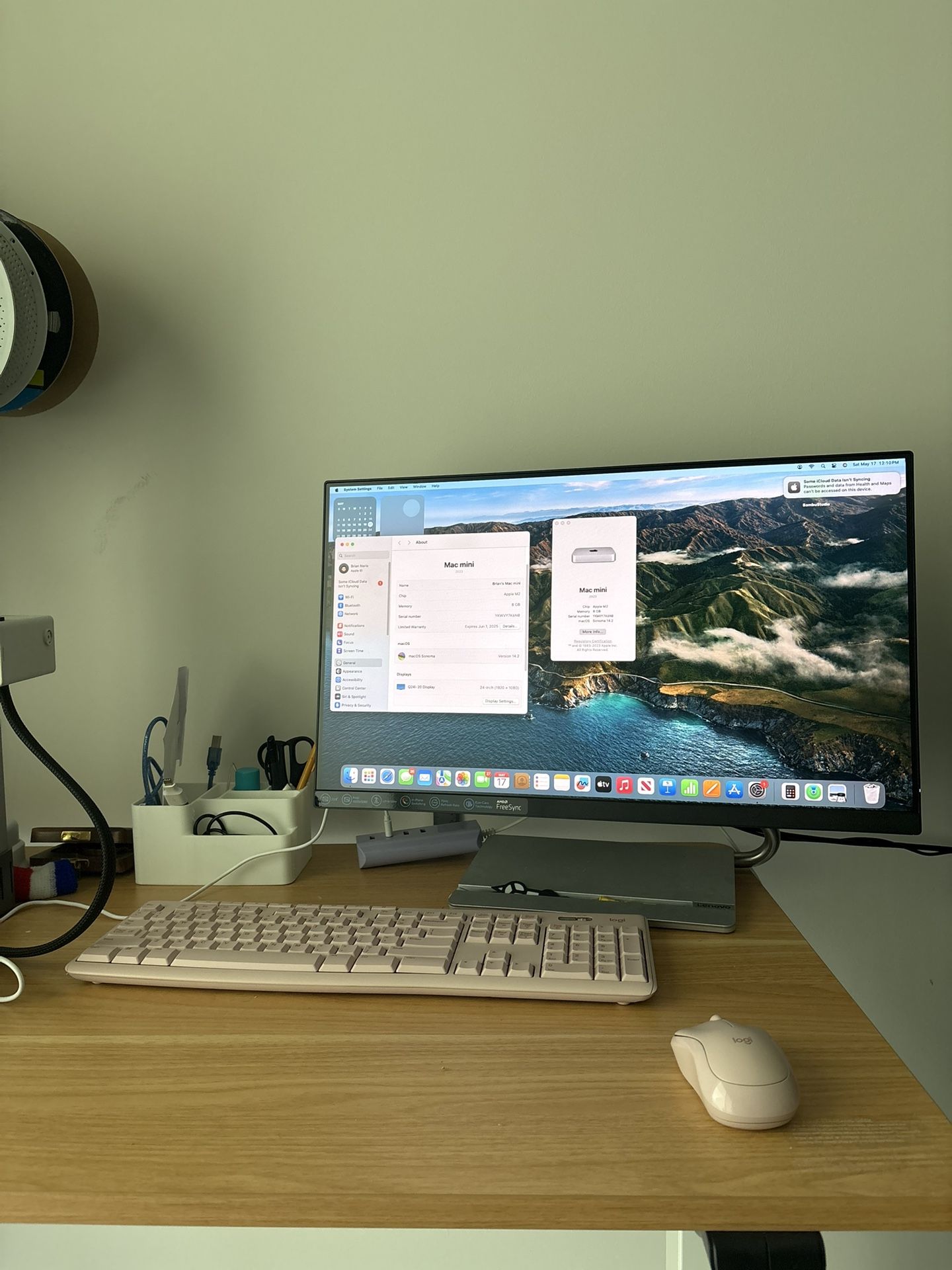 M2 Mac Mini With Monitor And Keyboard