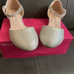 Little girls silver Heels — Like New/used Once!! Size 2 Youth