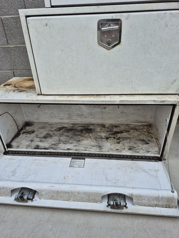 Flat Bed Tool Box