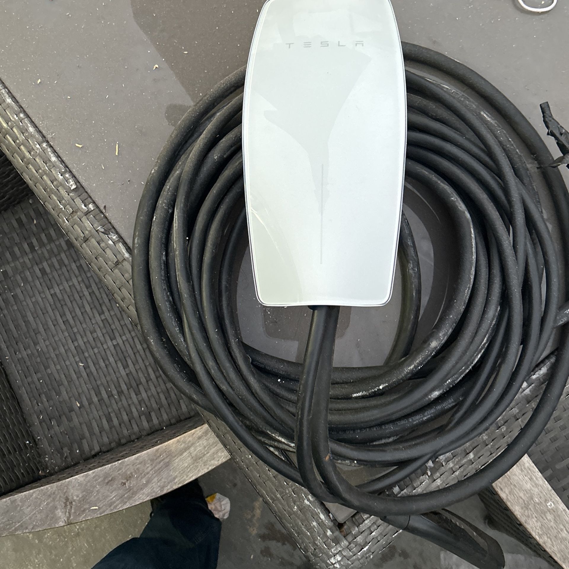 Tesla charger