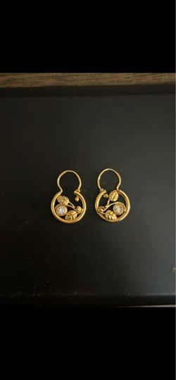 Gold earrings 14k