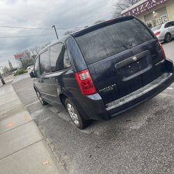 2009 Dodge Gran Caravan  113k