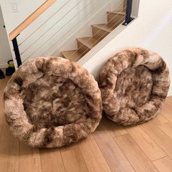 Large Dog Beds (2) - Pelsbarn