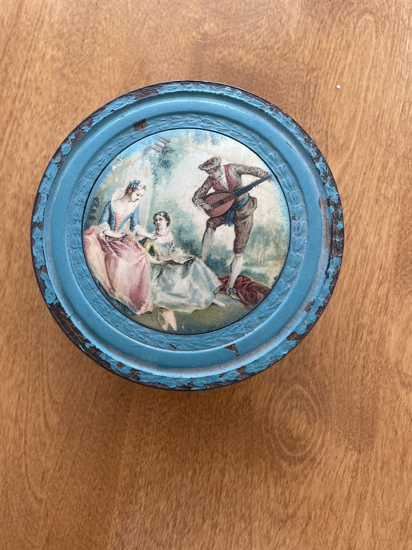 Antique Metal Box (Vanity)