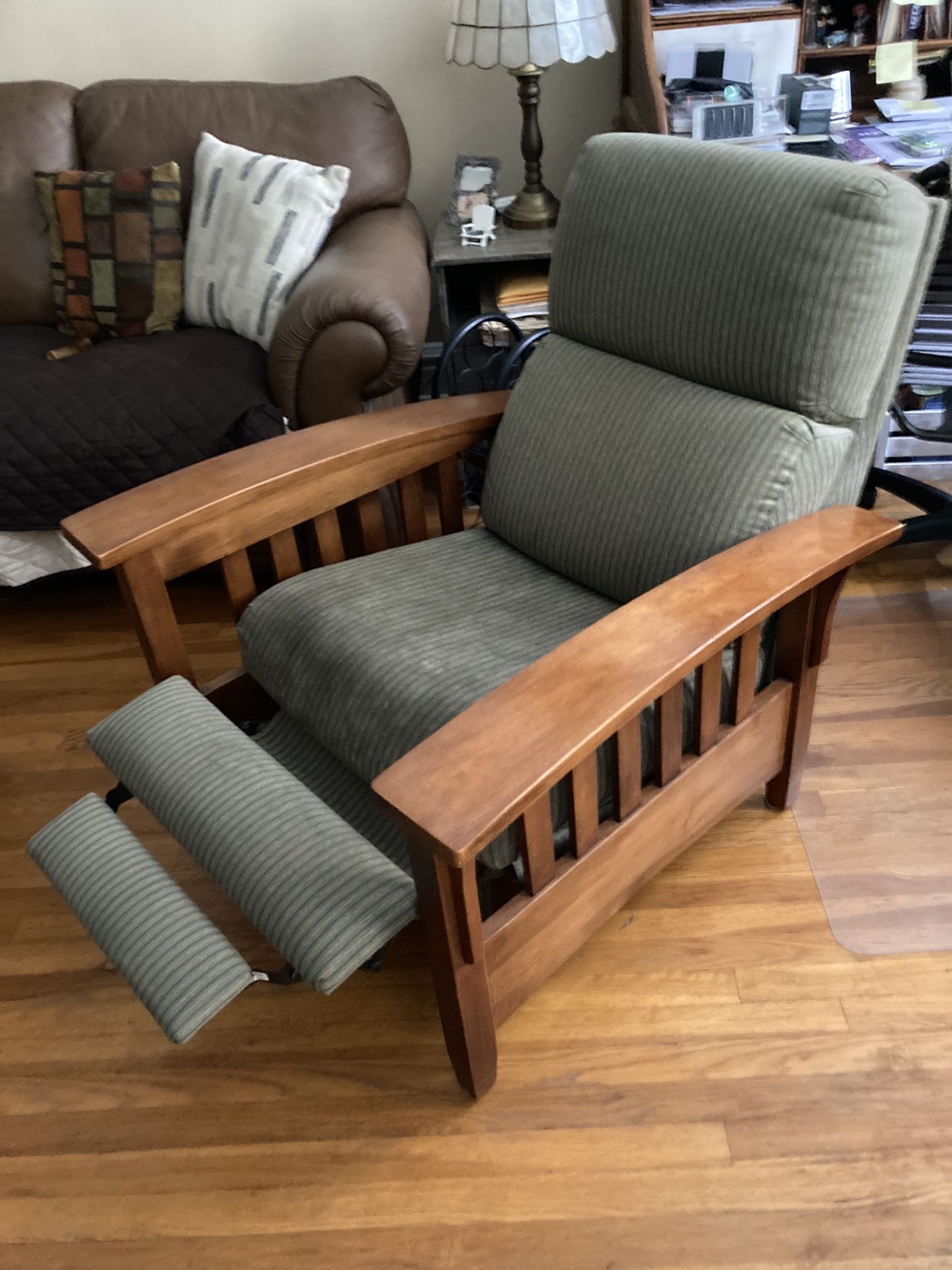 Ethan Allen Mission Style Recliner 