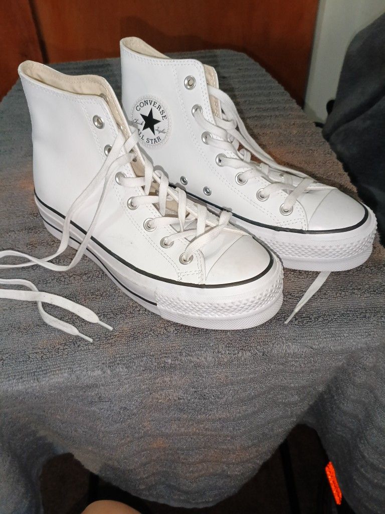 7 1/2 Converse all Star white