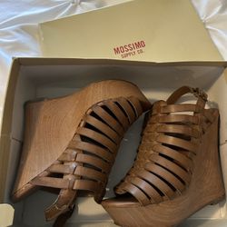 Wedges Brown 