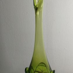 VINTAGE VIKING GLASS VASE 13"× 4"