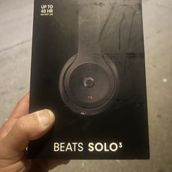 BEATS AUDIO “SOLO 3” BRAND NEW HEADPHONES BLUETOOTH