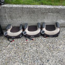Graco Booster Seat (3) - FREE