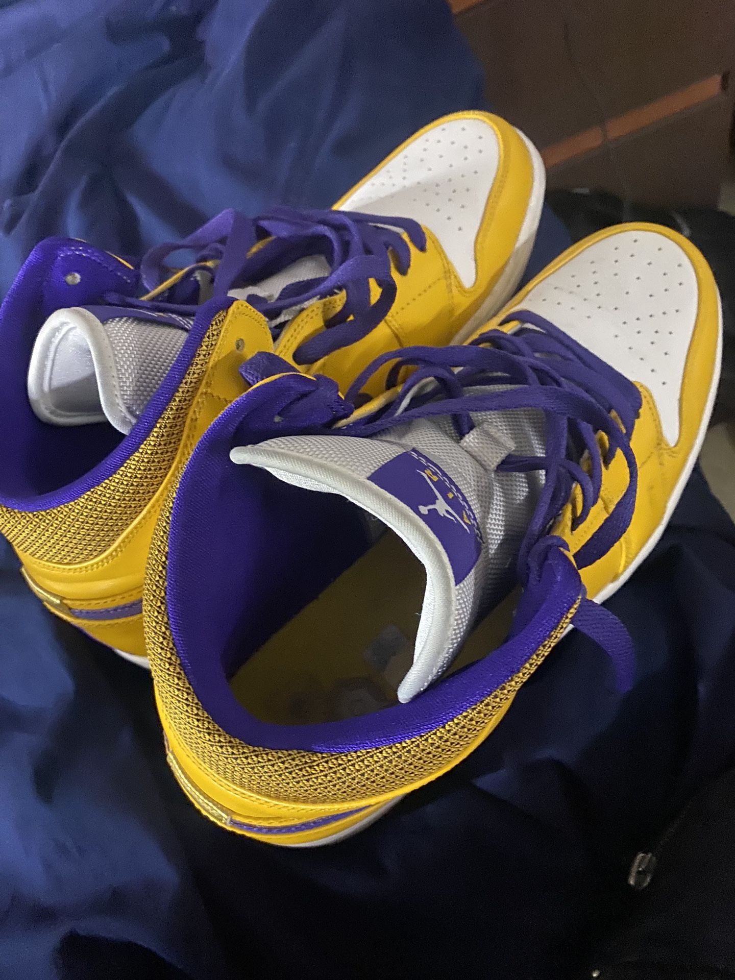 Laker Jordan 1’s 