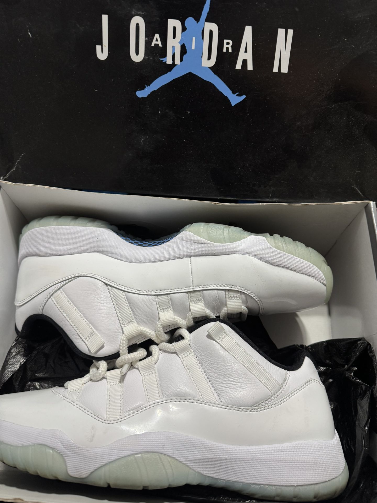 Jordan 11s