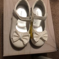 Girls Dress Shoes