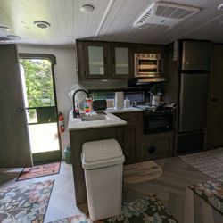 2022 Salem Cruise Lite Camper