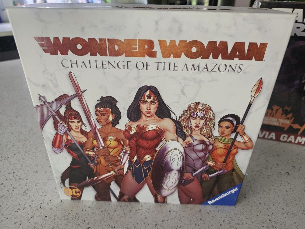 Board Games - Wonder Woman / Star Wars