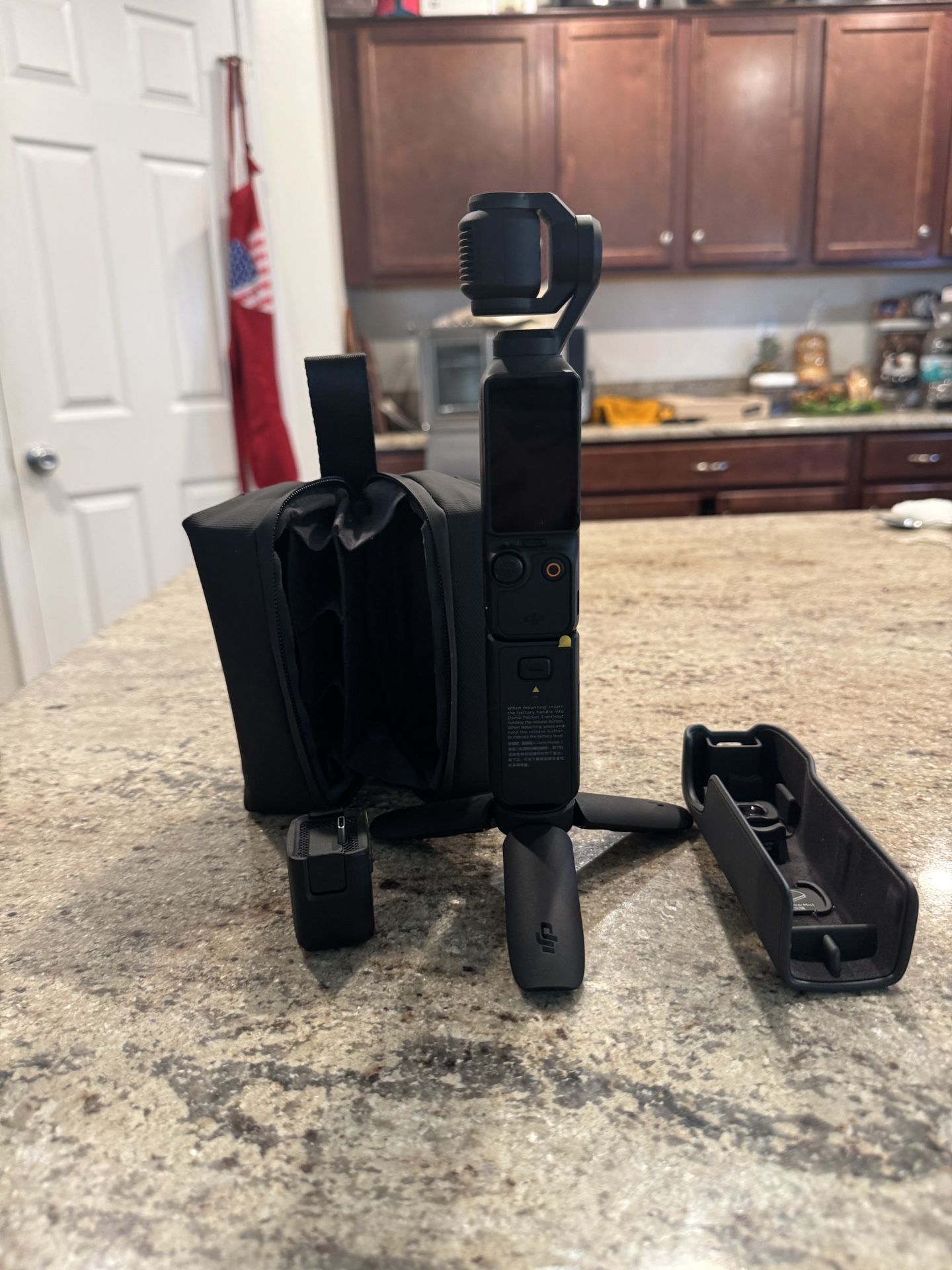 DJI Osmo Pocket 3 Creator Combo New