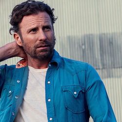 4 Lawn Tickets To Dierks Bentley & ZACH TOP Tonight 6/19