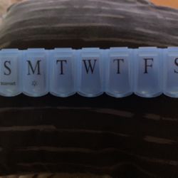 7-day Pill Organizer 