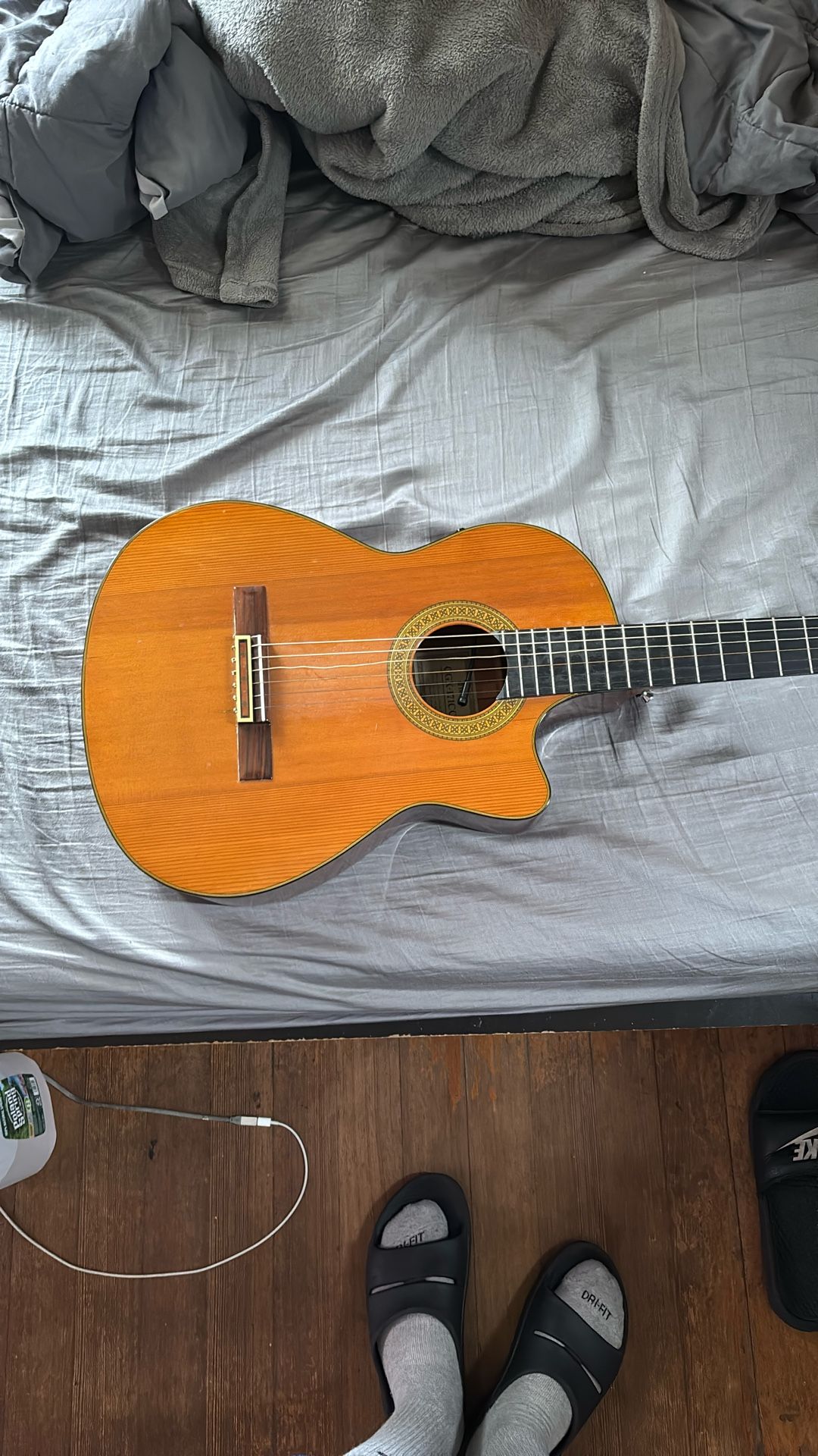 Yamaha CGX- 171CCA