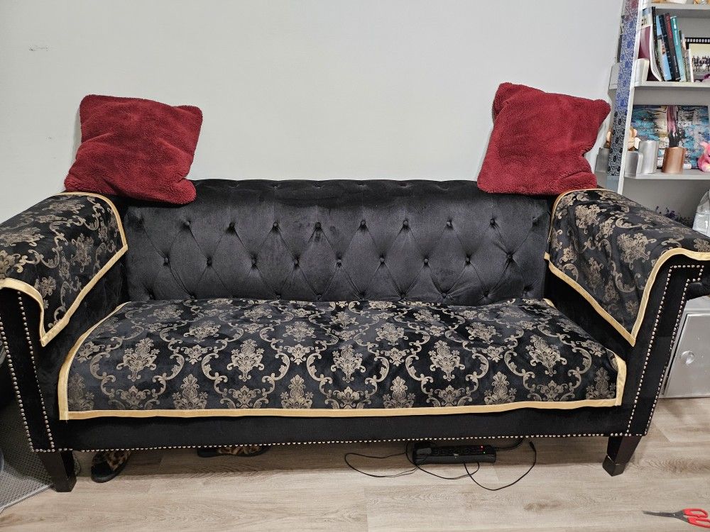 Sofa With Pullout Bed