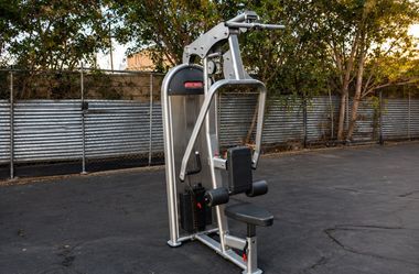  Star Trac Instinct Dual Strength Back Machine (Delivery Included)