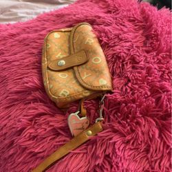 Dooney & Bourke Wristlet