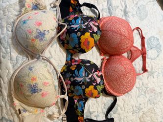 Lot of 3 Women's Bras Floral Lace