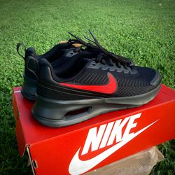 New Mens Nike Air Max Shoes Size 9.5