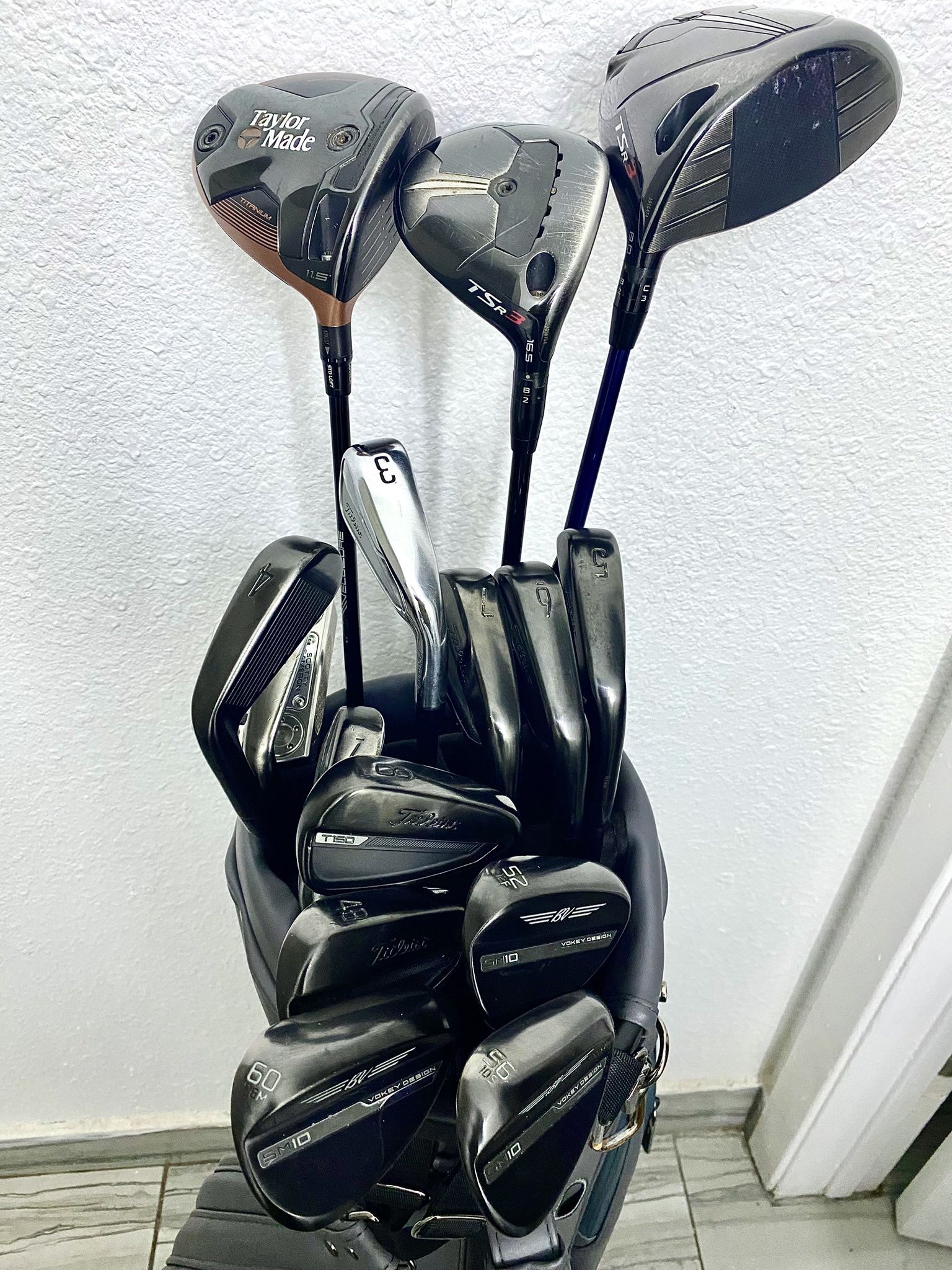 Titleist T150 Black Golf Clubs